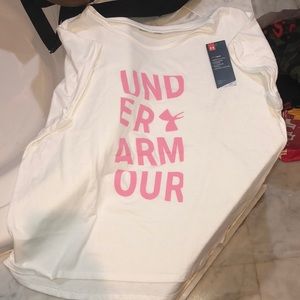 NWT UNDER ARMOR TEE WOTH PINK WRITING